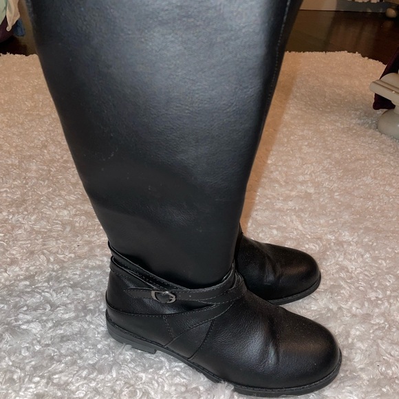 Girls black boots - Picture 2 of 6
